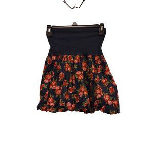 Mini Boden Girls Navy Blue and Red floral skirt